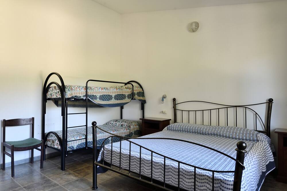 Photo of Bedroom in Elini
