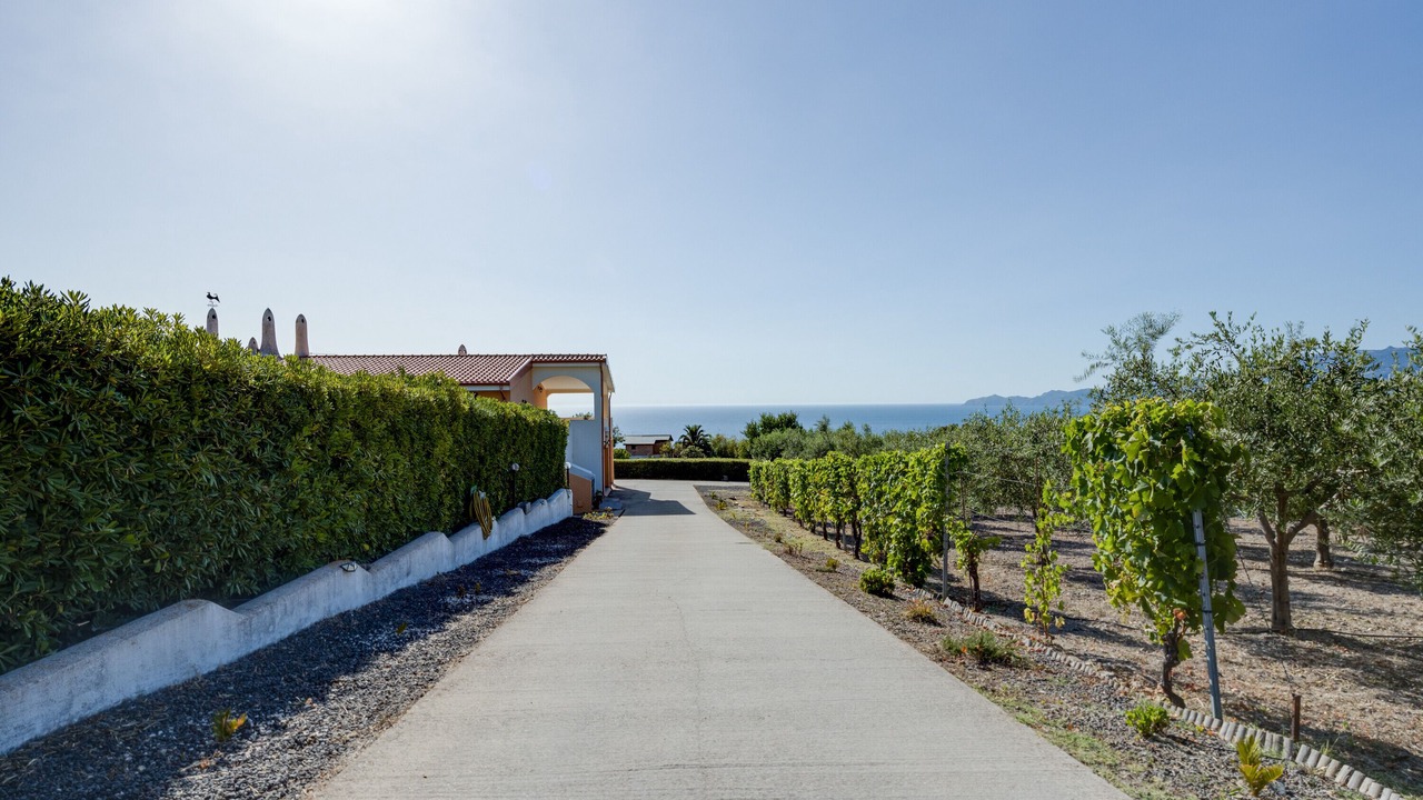 Photo of Outdoor in Magomadas