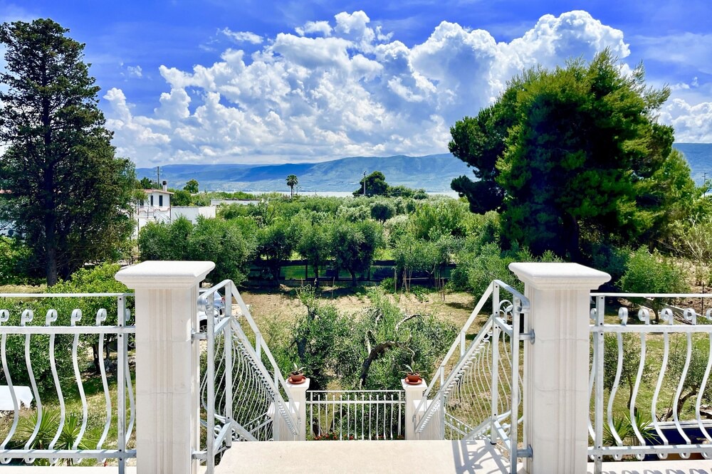 Photo of Outdoor in Lesina