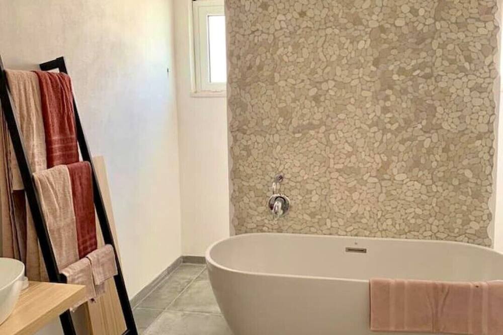 Photo of Bathroom in Santa Maria La Palma