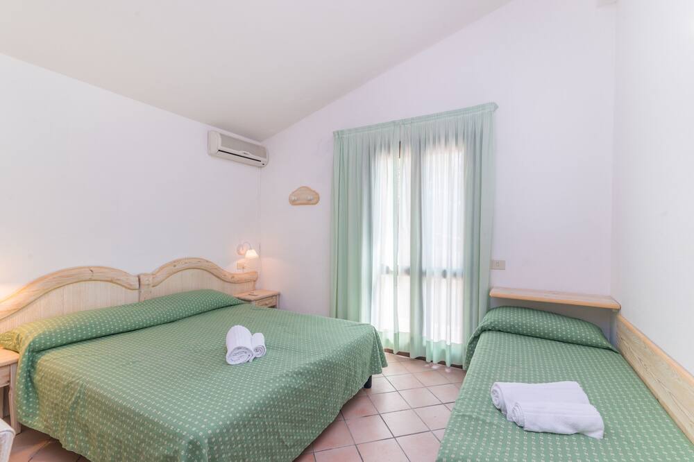 Photo of Bedroom in Capo d'Orso