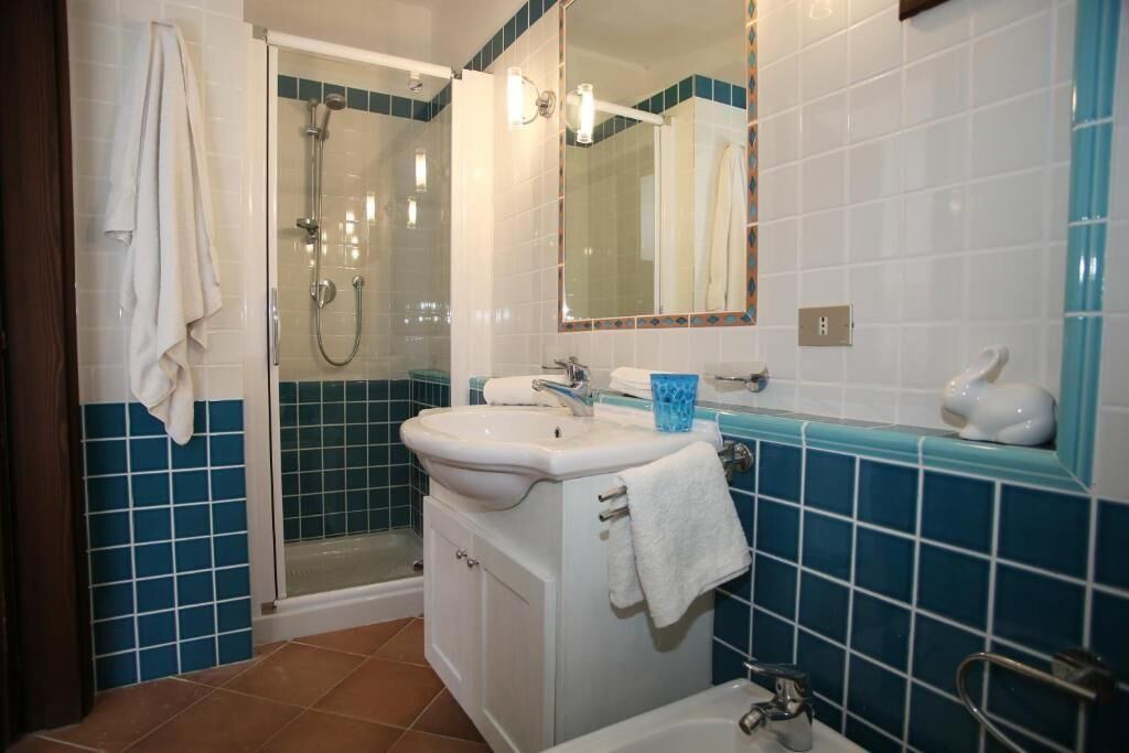 Photo of Bathroom in Notteri