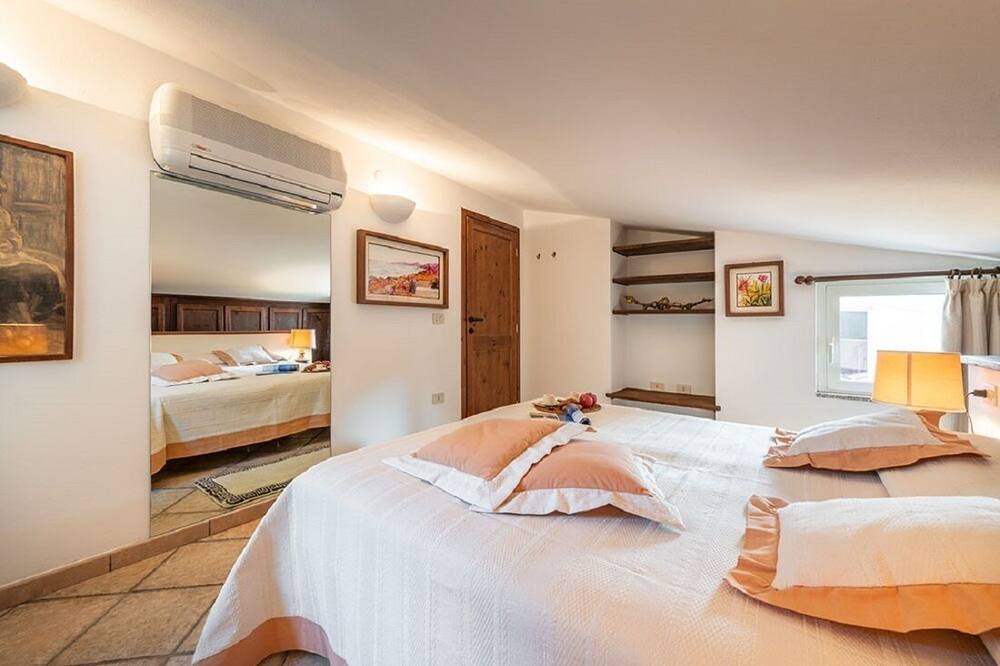 Photo of Bedroom in Cala Gonone