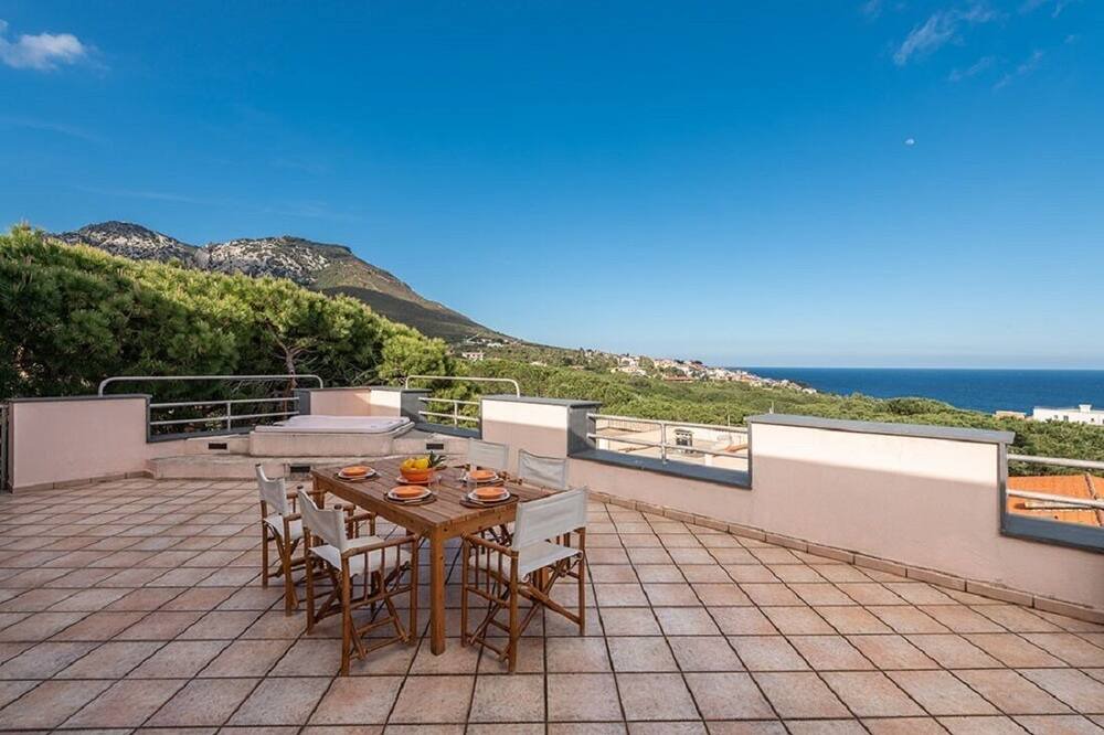Photo of Patio Balcony in Cala Gonone
