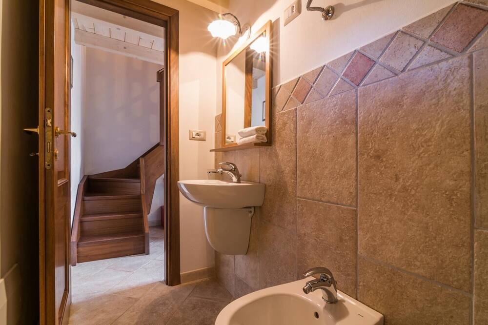 Photo of Bathroom in Dorgali