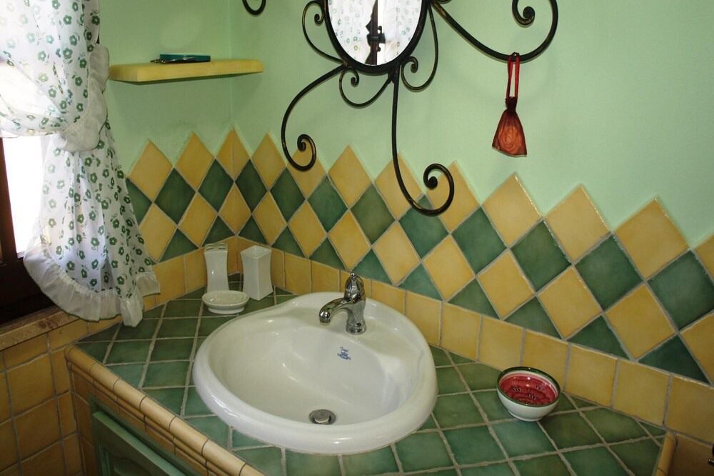 Photo of Bathroom in Calasetta