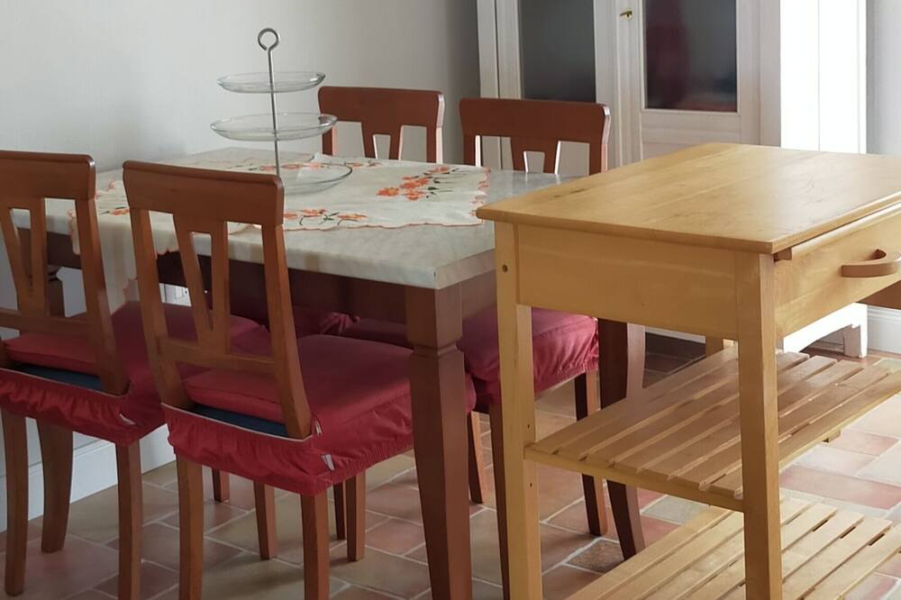 Photo of Kitchen in Ploaghe