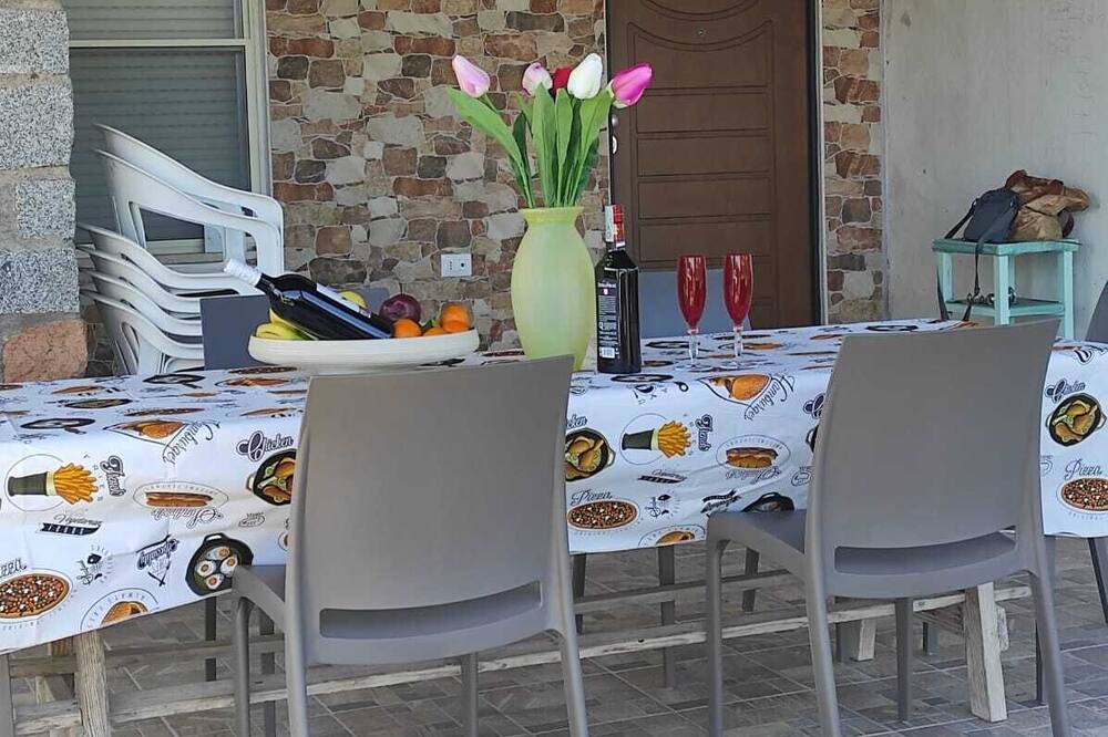 Photo of Patio Balcony in Cea