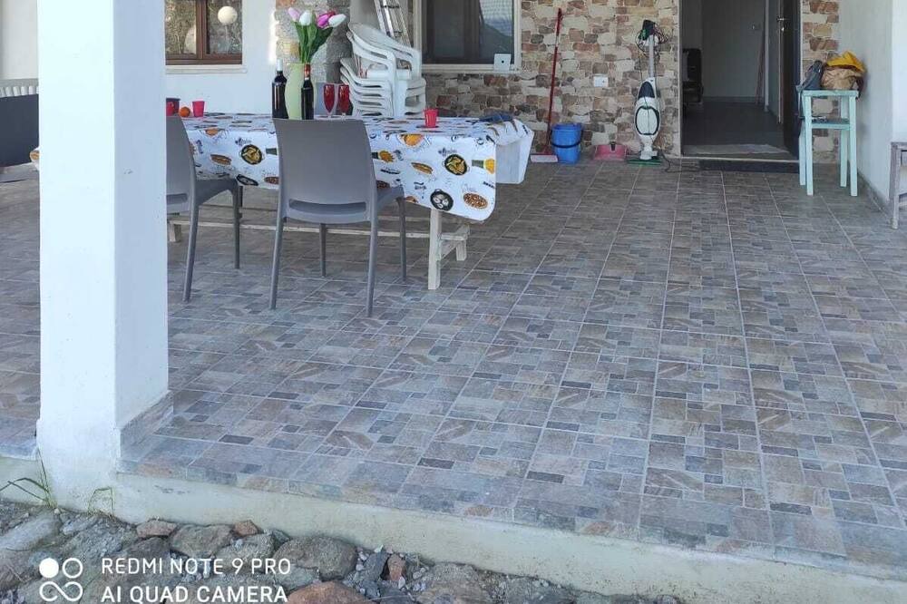 Photo of Patio Balcony in Cea