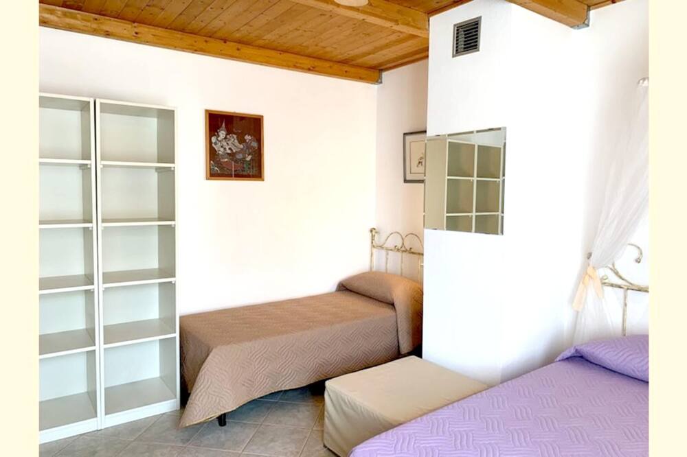 Photo of Bedroom in Galtelli