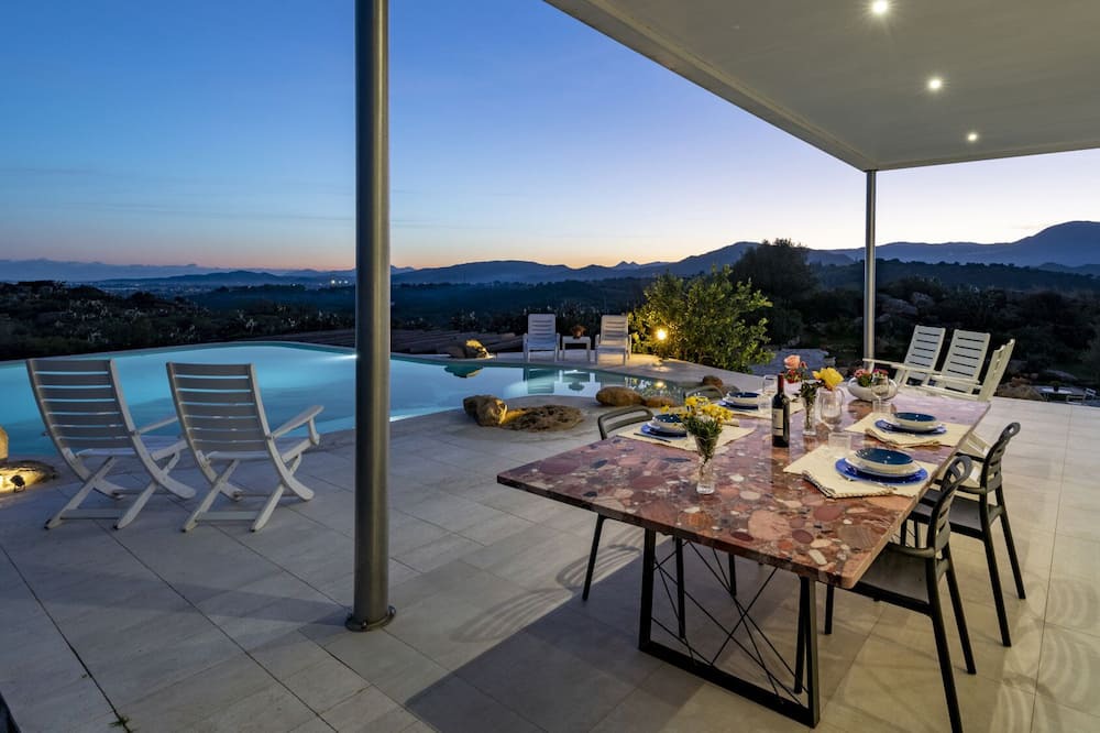 Photo of Patio Balcony in Lotzorai