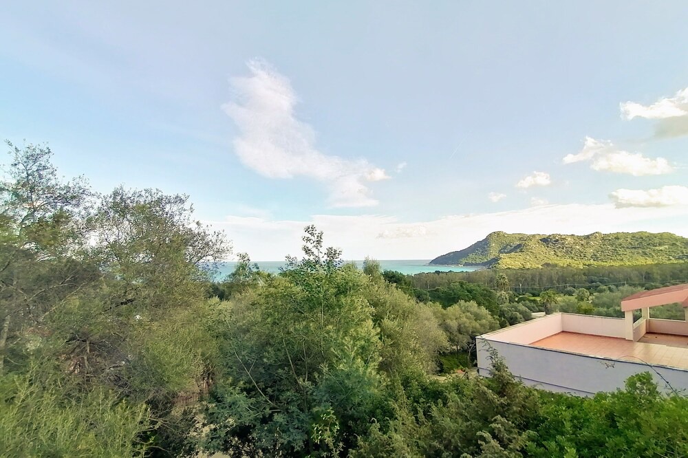Photo of Others in Cala Sinzias