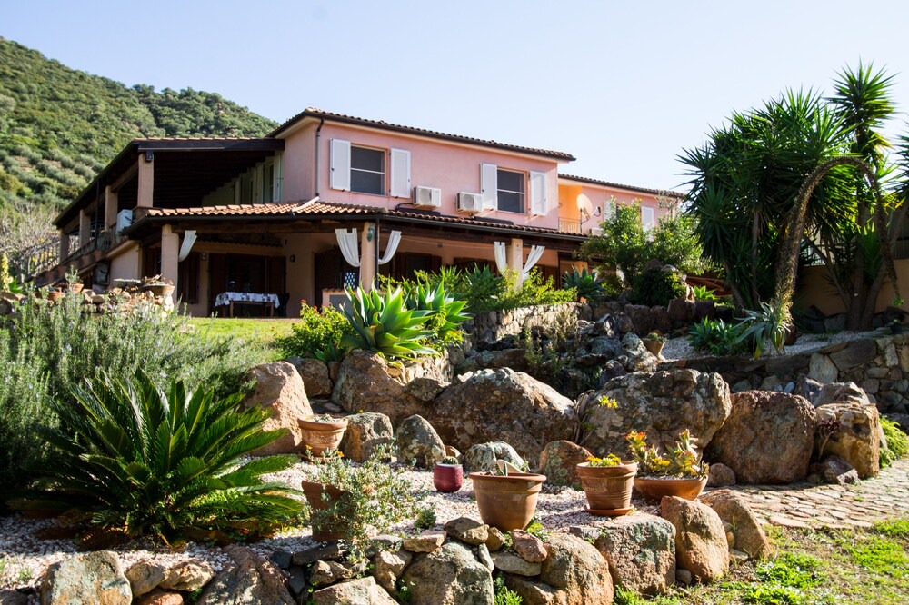 Photo of Outdoor in Tertenia