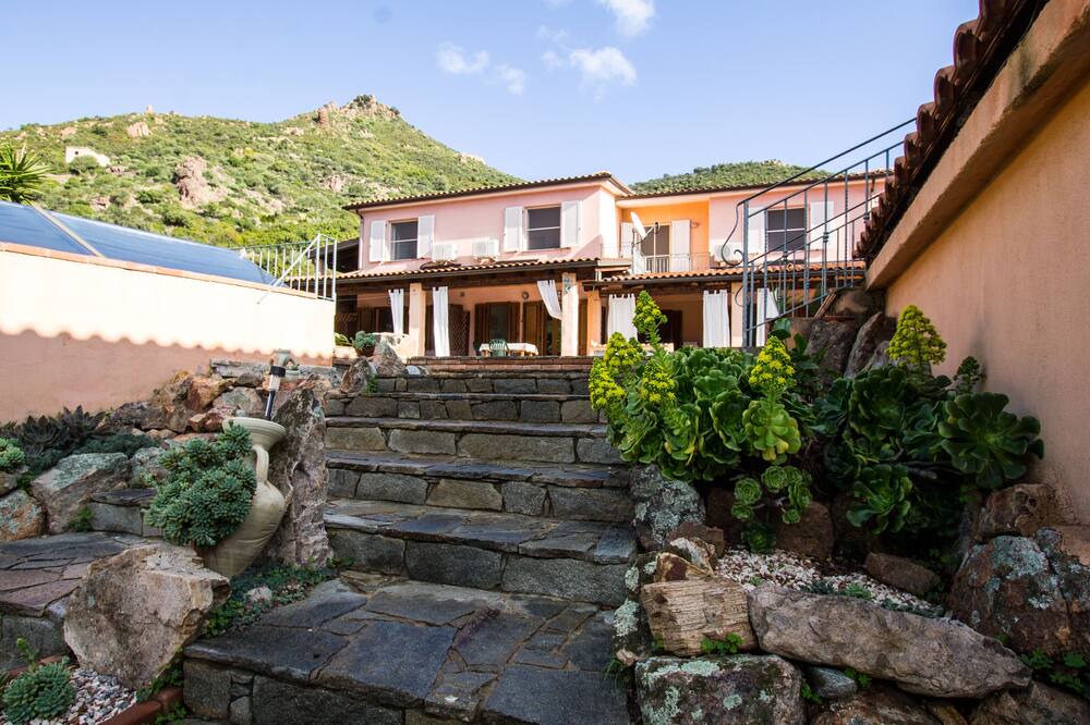 Photo of Outdoor in Tertenia