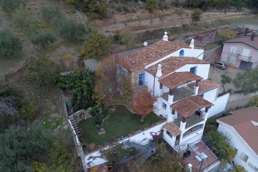 Photo of Outdoor in Lanusei