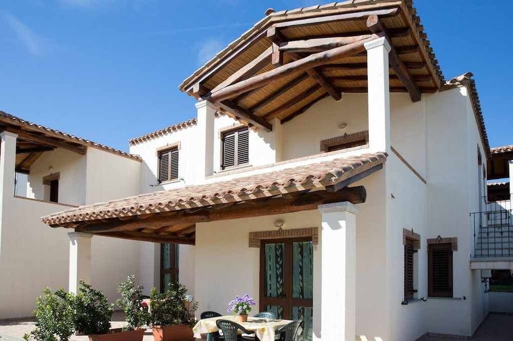 Photo of Outdoor in Torre di Bari