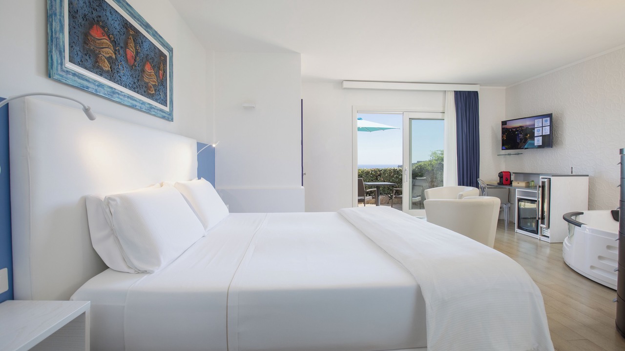 Photo of Bedroom in Lu Bagnu