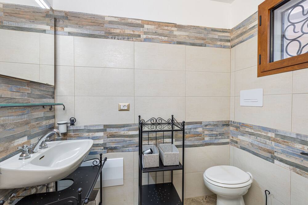 Photo of Bathroom in Osseddu