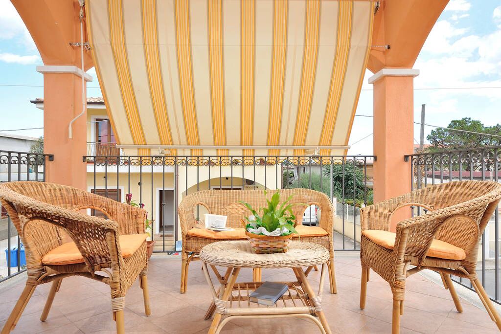Photo of Outdoor in Girasole