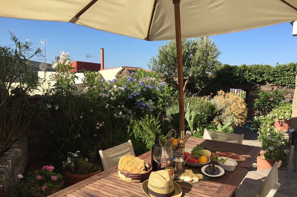 Photo of Patio Balcony in Cuglieri
