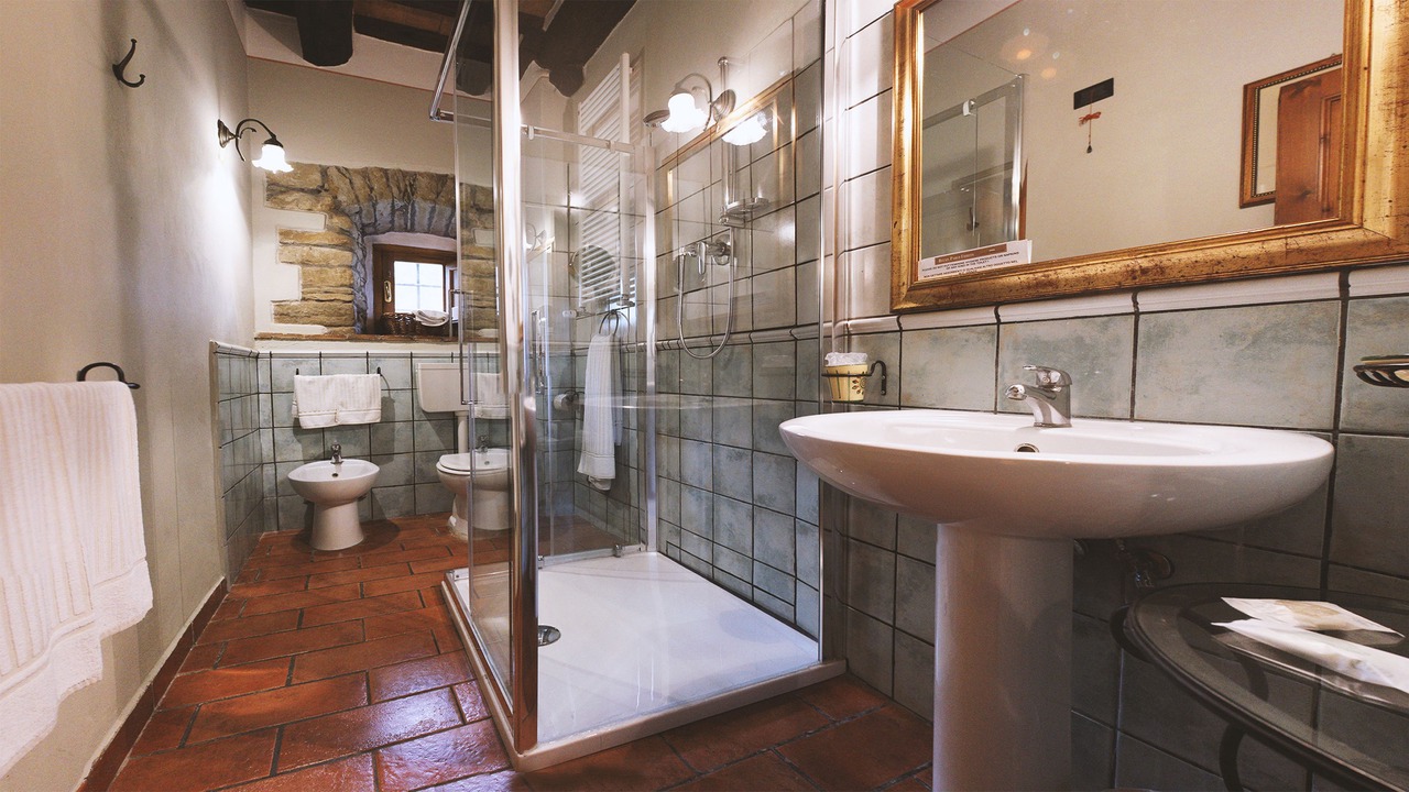Photo of Bathroom in Piazzano