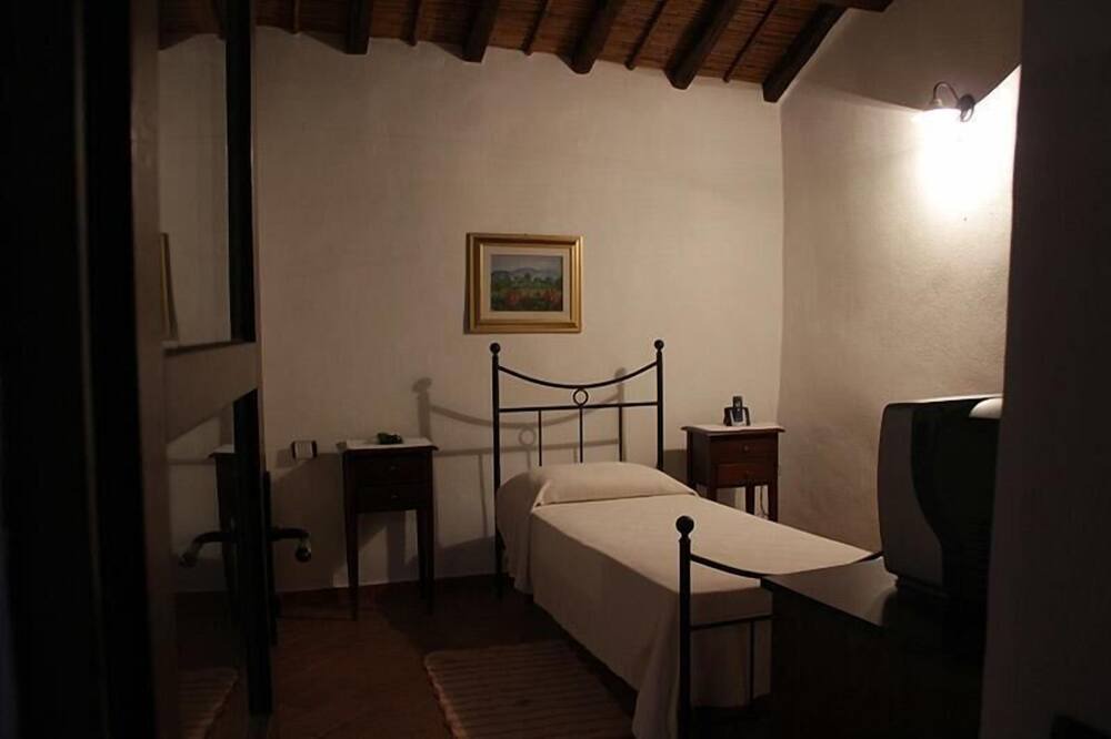 Photo of Bedroom in Galtelli