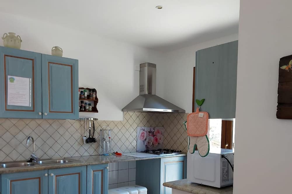 Photo of Kitchen in Lanusei