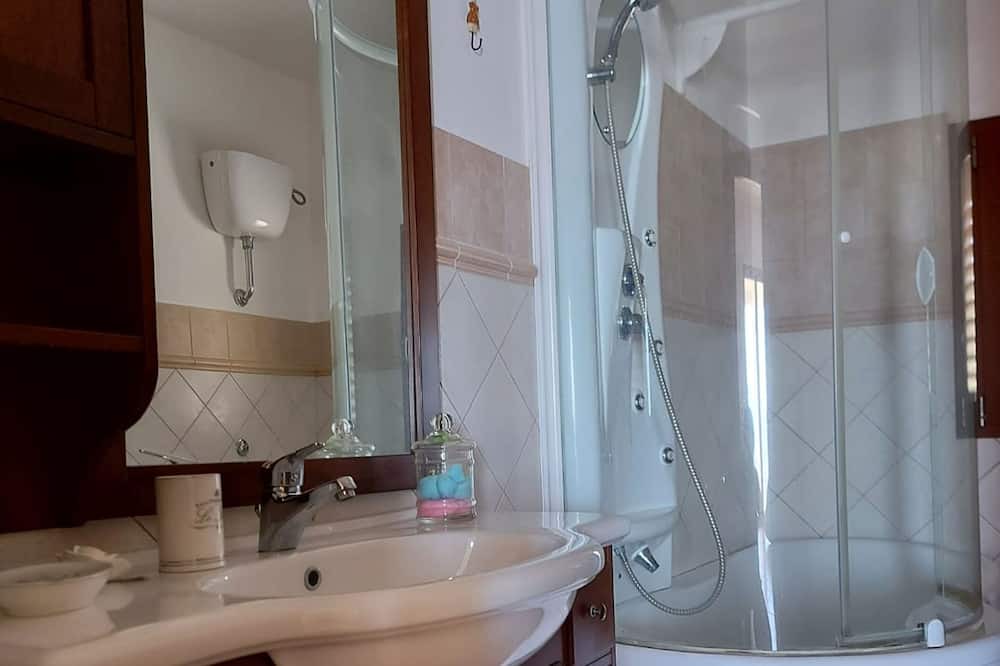 Photo of Bathroom in Lanusei