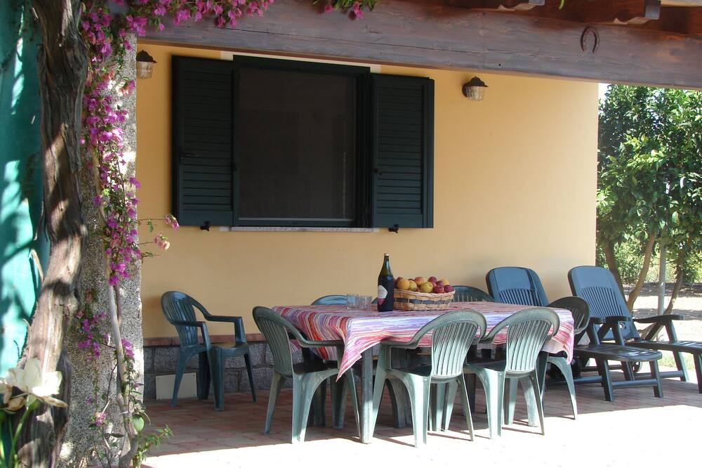 Photo of Patio Balcony in Arbatax