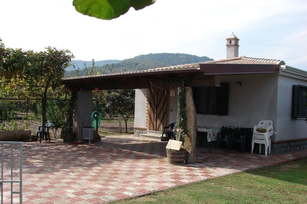 Photo of Patio Balcony in Arbatax
