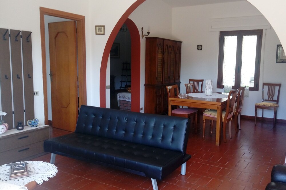 Photo of Livingroom in Porto Pino