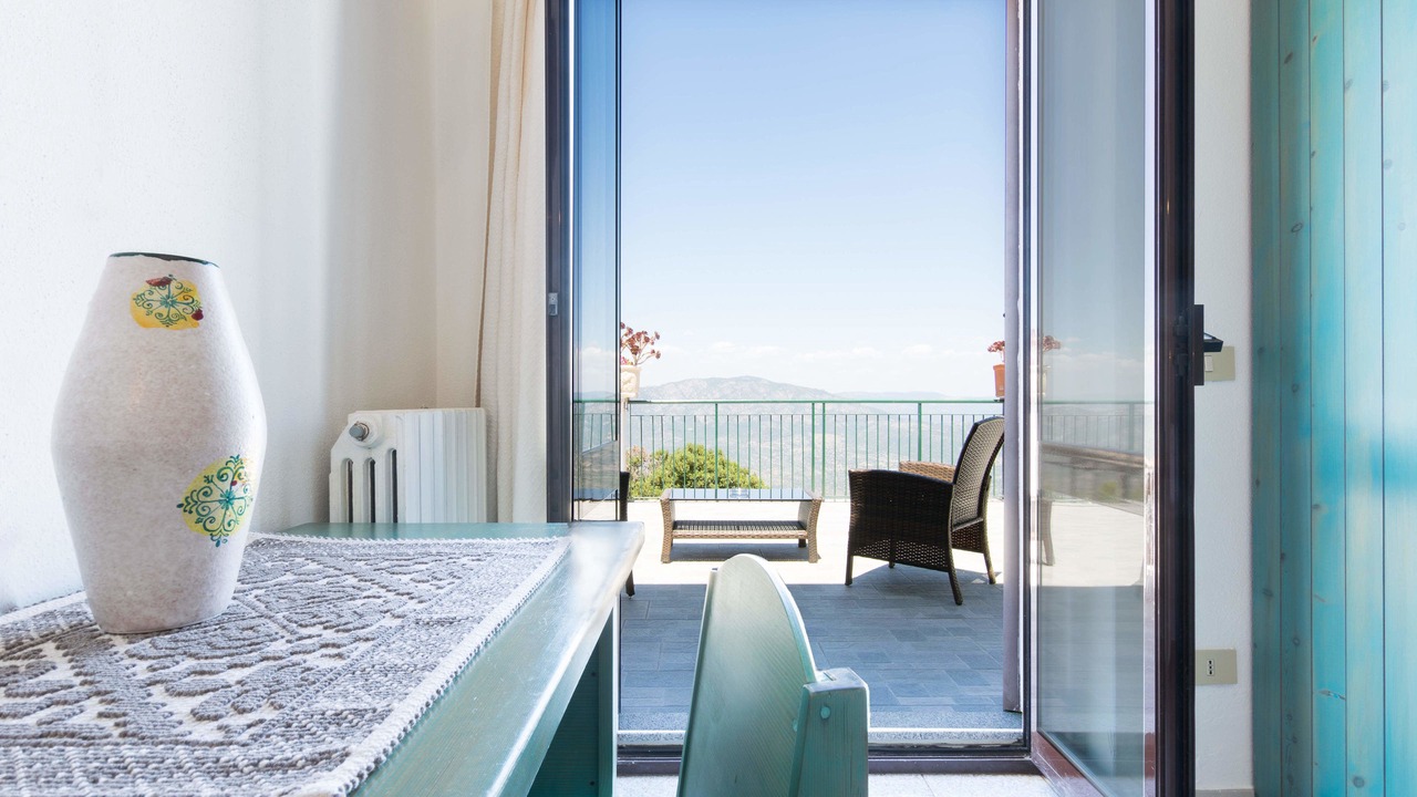 Photo of Bedroom in Oliena