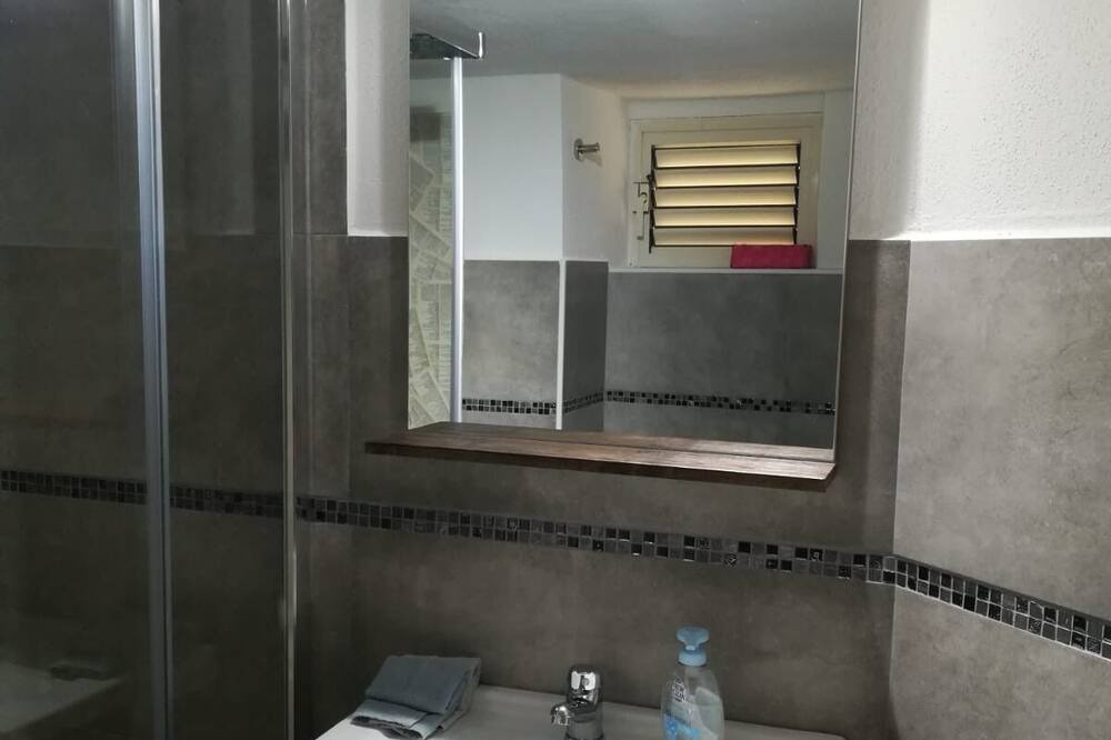 Photo of Bathroom in Cala Gonone