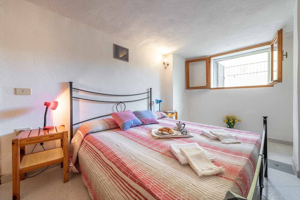 Photo of Bedroom in Porto Torres