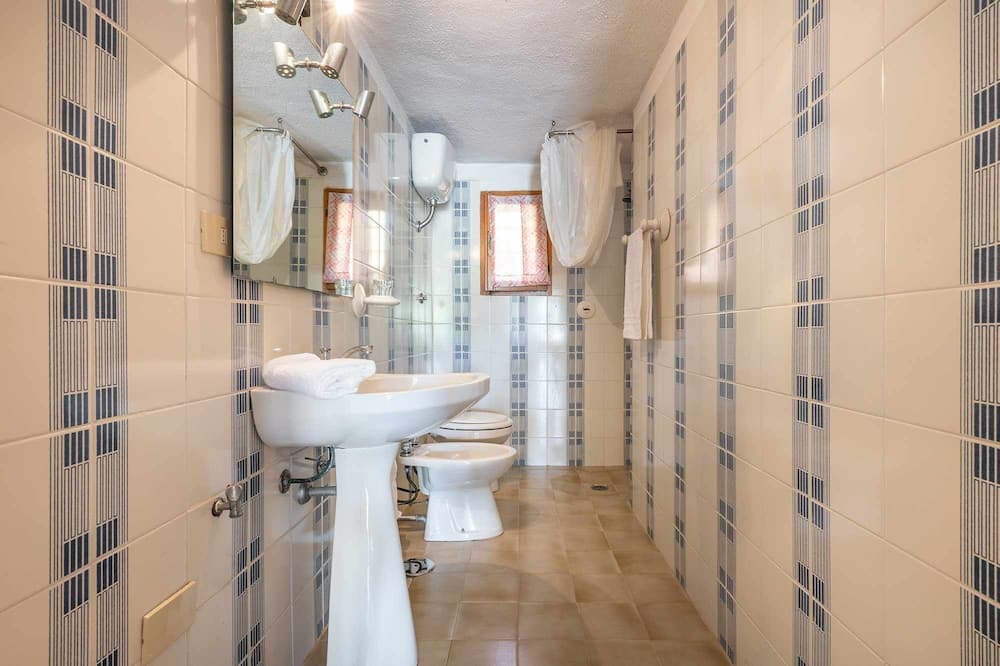 Photo of Bathroom in Porto Torres
