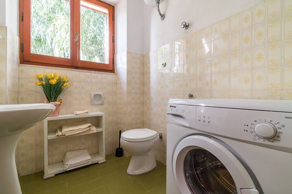 Photo of Bathroom in Cala Gonone