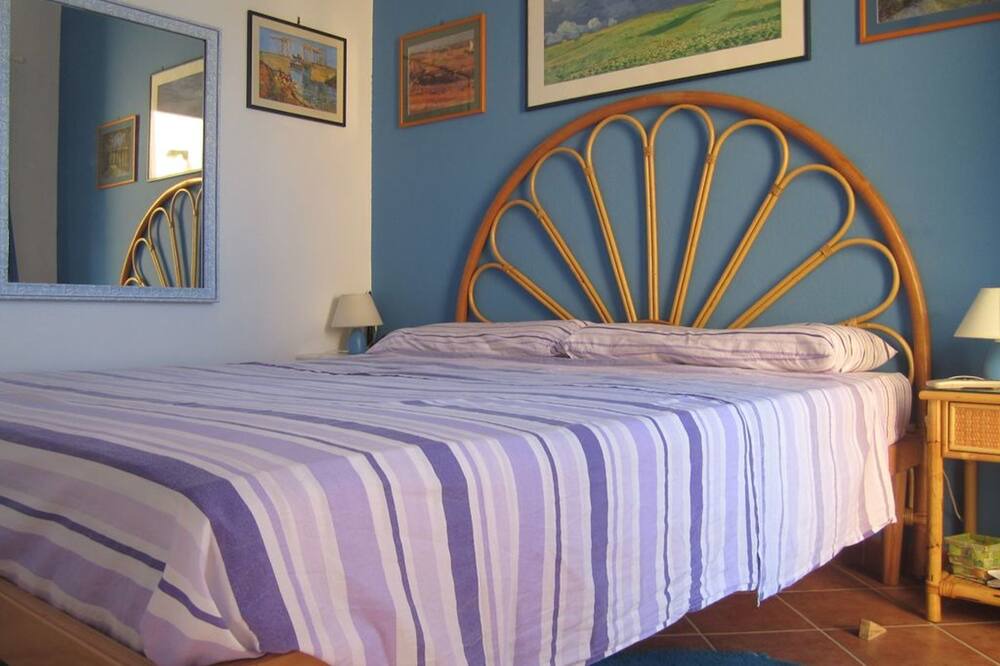 Photo of Bedroom in Geremeas