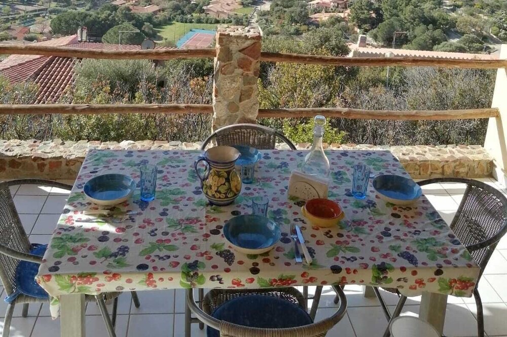 Photo of Patio Balcony in Geremeas