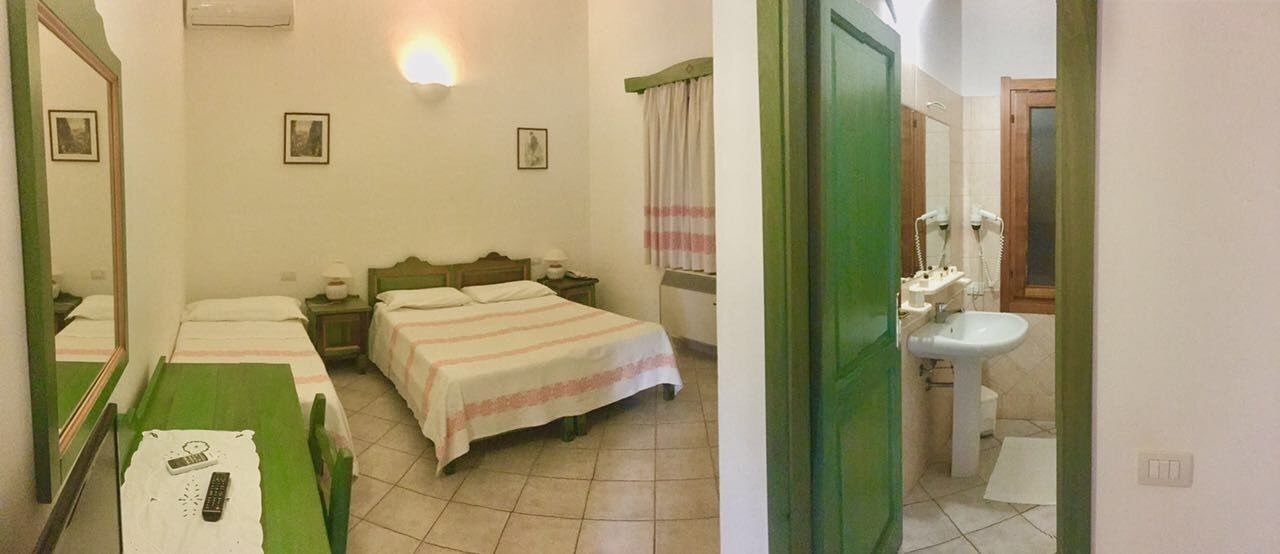 Photo of Bedroom in Talana