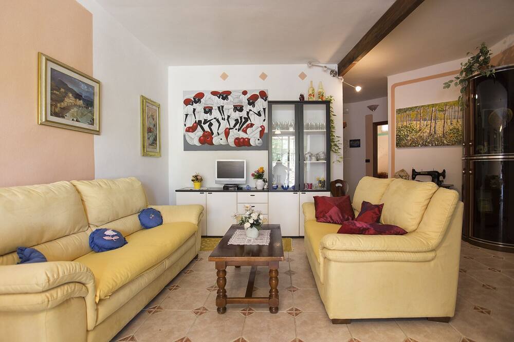 Photo of Livingroom in Alghero