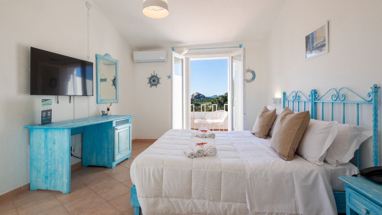 Photo of Bedroom in Baja Sardinia