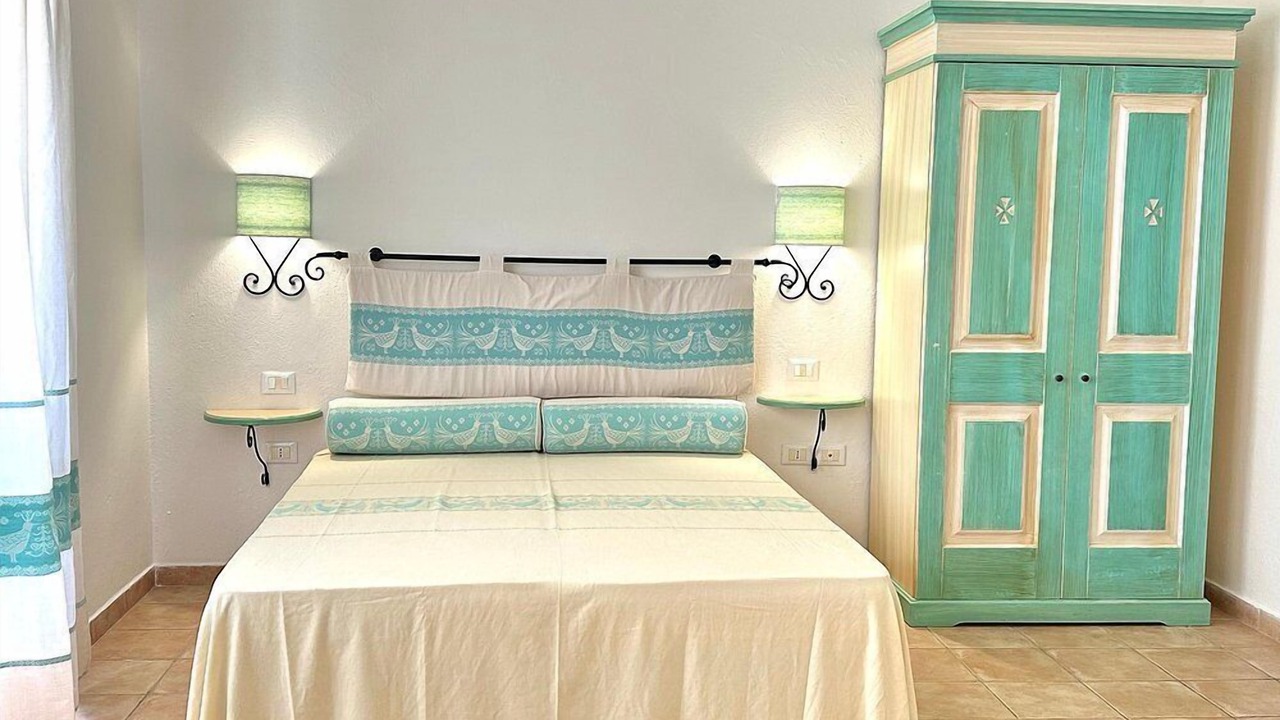 Photo of Bedroom in Eden Beach