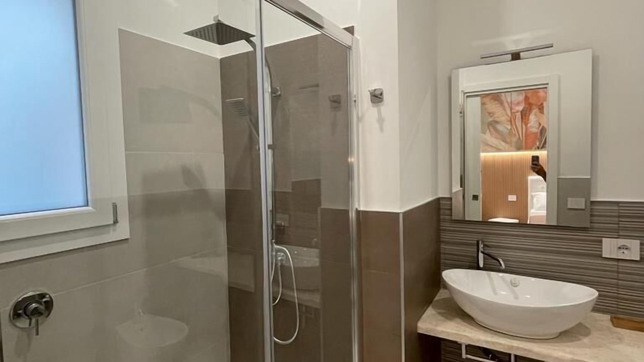 Photo of Bathroom in Olbia City Centre