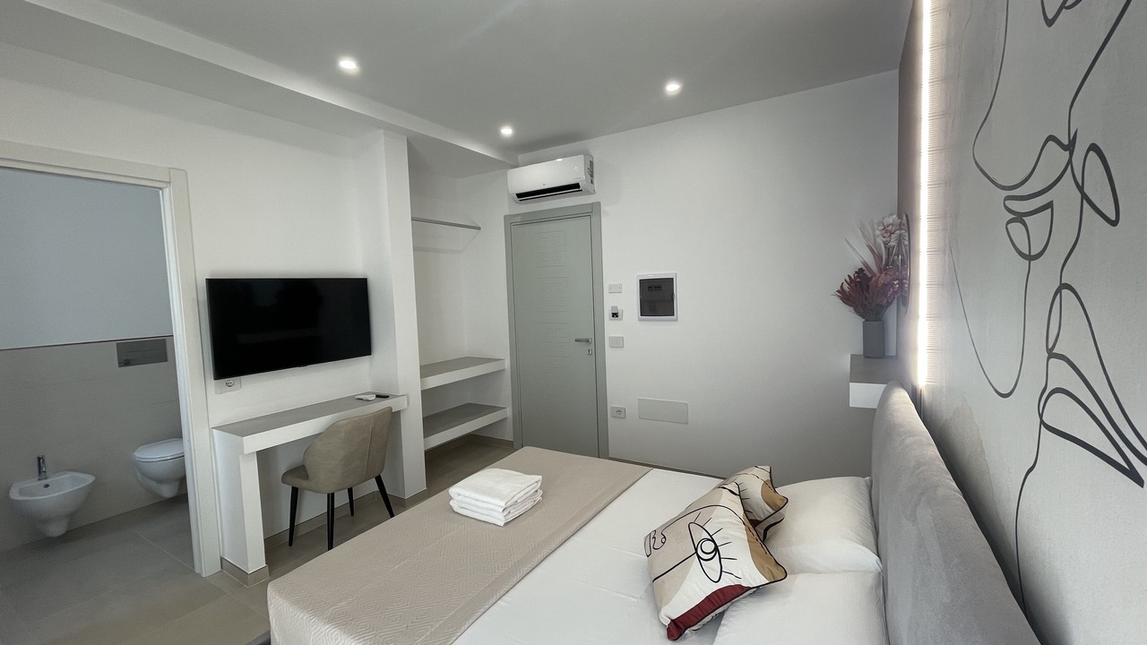 Photo of Bedroom in Olbia City Centre
