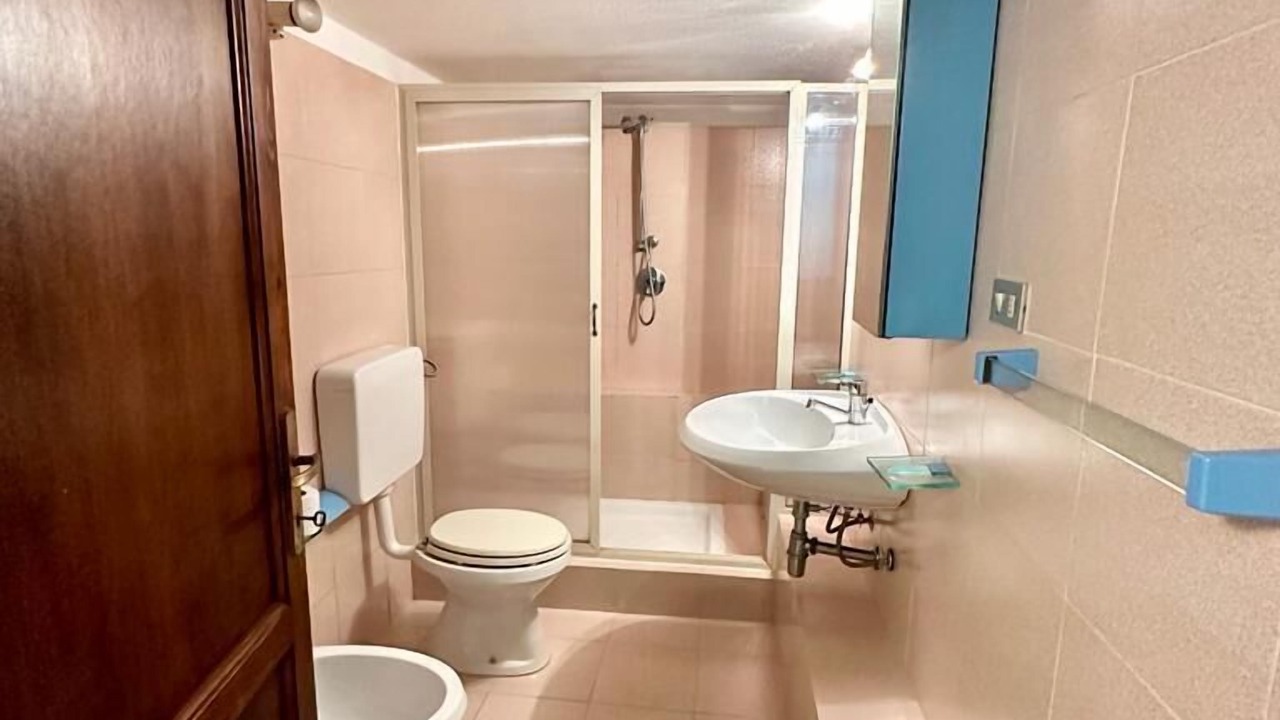 Photo of Bathroom in Tiriddo
