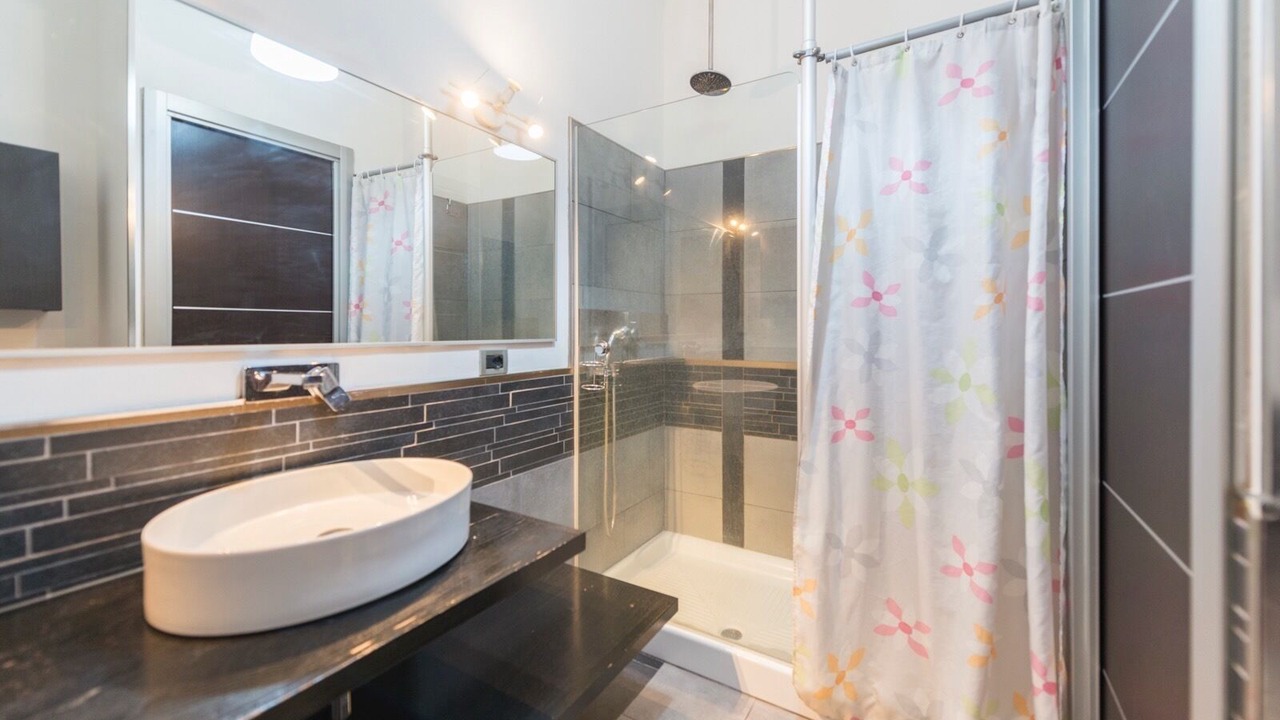 Photo of Bathroom in Nurachi