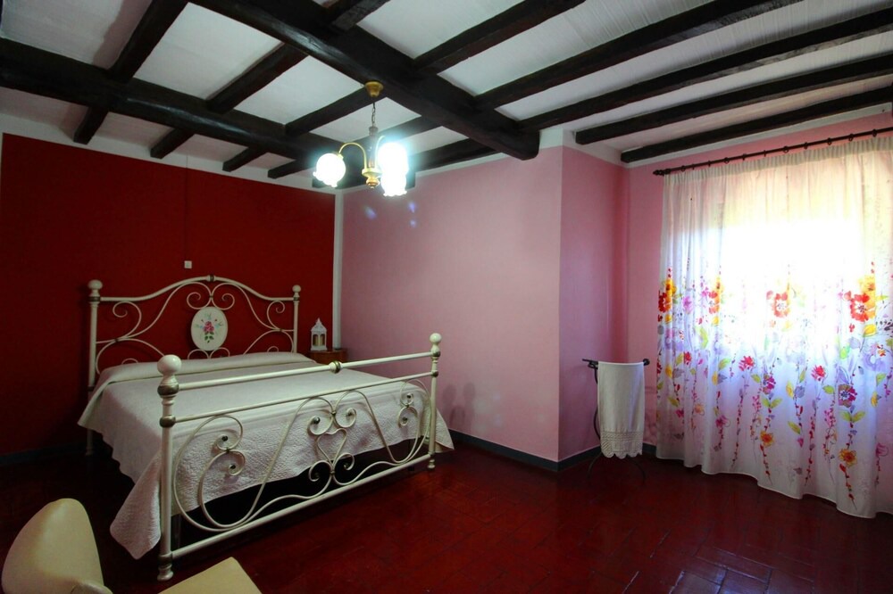 Photo of Bedroom in Castel Focognano