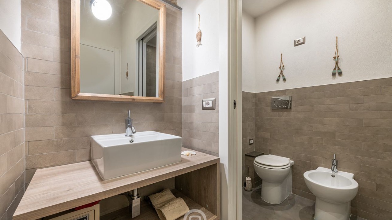 Photo of Bathroom in Marina District