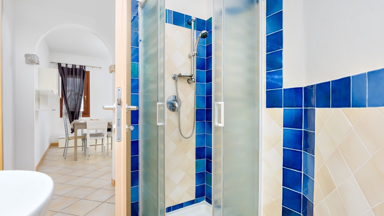 Photo of Bathroom in Baia Caddinas