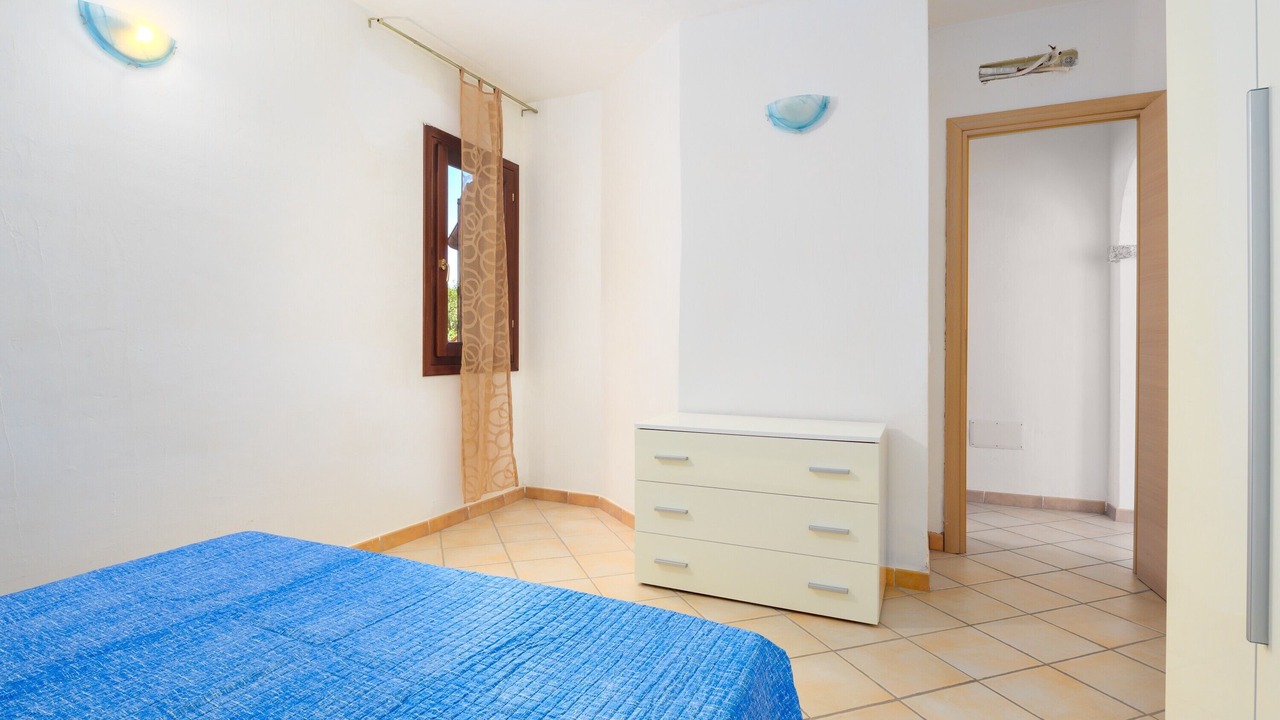 Photo of Bedroom in Baia Caddinas